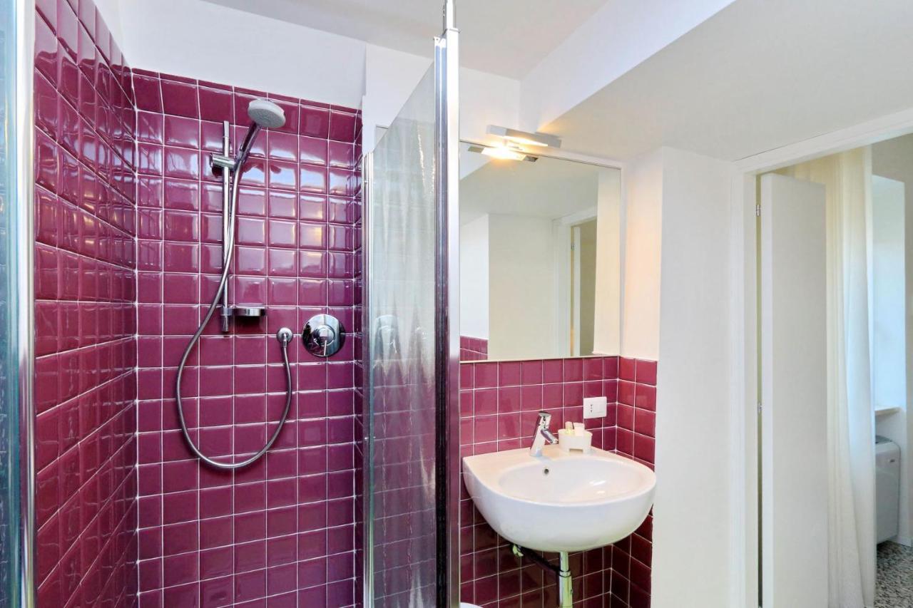 Guest House Viaroma San Severino Marche Extérieur photo